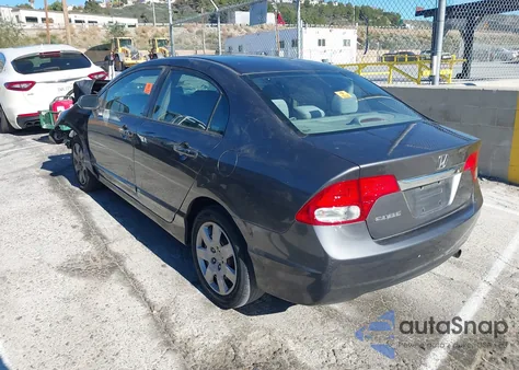 2009 Honda Civic Lx z USA, uszkodzony, nr VIN 2HGFA16569H350193